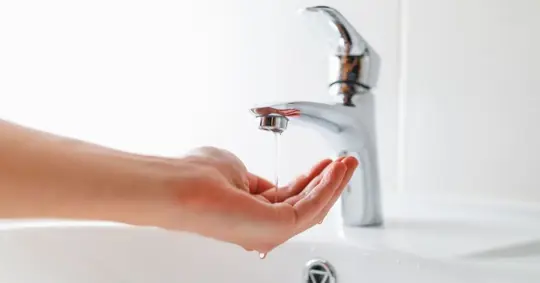 Weak water flow from the faucet